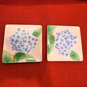 2 Nantucket 8" Square Plates